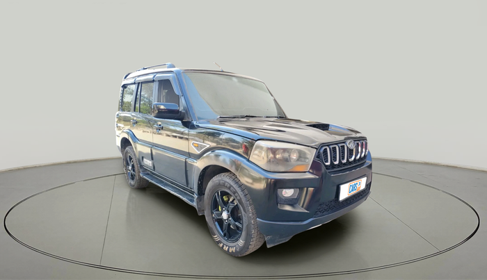 2016 Mahindra Scorpio S10, Diesel, Manual, 91,983 km, exterior