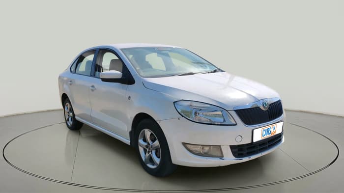 2013 Skoda Rapid ELEGANCE 1.6 TDI CR MT, Diesel, Manual, 1,31,865 km, exterior