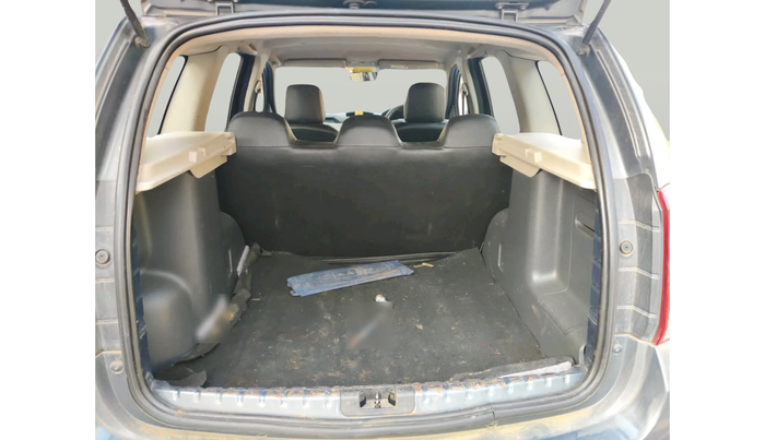 2013 Renault Duster 85 PS RXE DIESEL, Diesel, Manual, 1,12,526 km, exterior