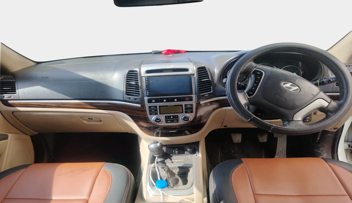 2012 Hyundai Santa Fe 2 WD, Diesel, Manual, 1,16,364 km, interior