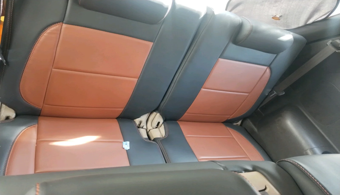 2012 Hyundai Santa Fe 2 WD, Diesel, Manual, 1,16,364 km, interior