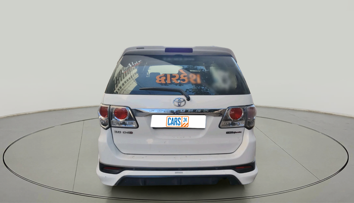 2014 Toyota Fortuner 3.0 4X2 MT, Diesel, Manual, 2,21,629 km, exterior