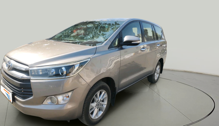 2016 Toyota Innova Crysta 2.4 VX 8 STR, Diesel, Manual, 1,07,235 km, exterior