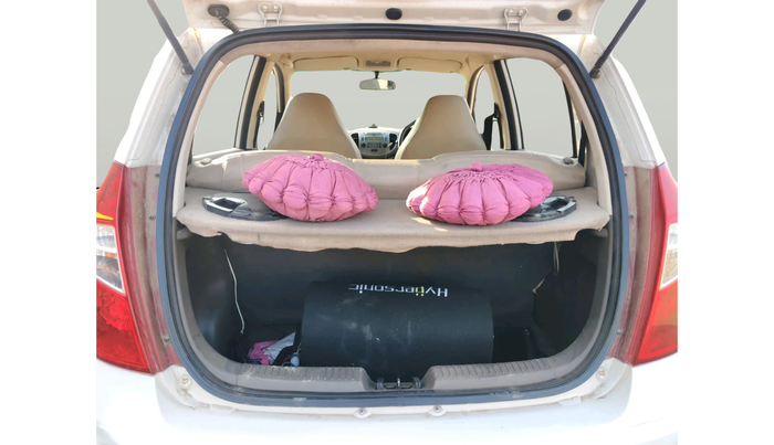 2015 Hyundai i10 SPORTZ 1.1, Petrol, Manual, 68,330 km, exterior