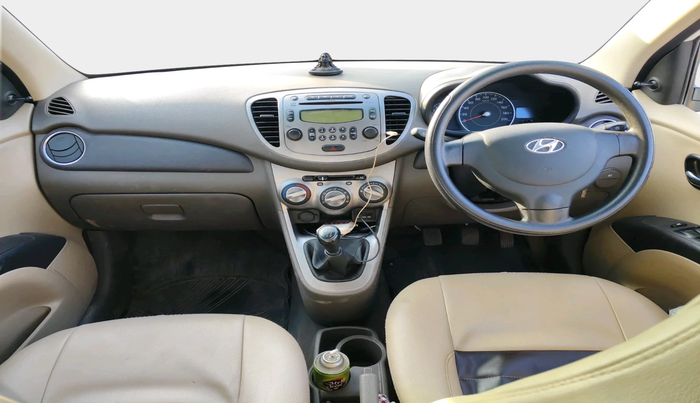 2015 Hyundai i10 SPORTZ 1.1, Petrol, Manual, 68,330 km, interior