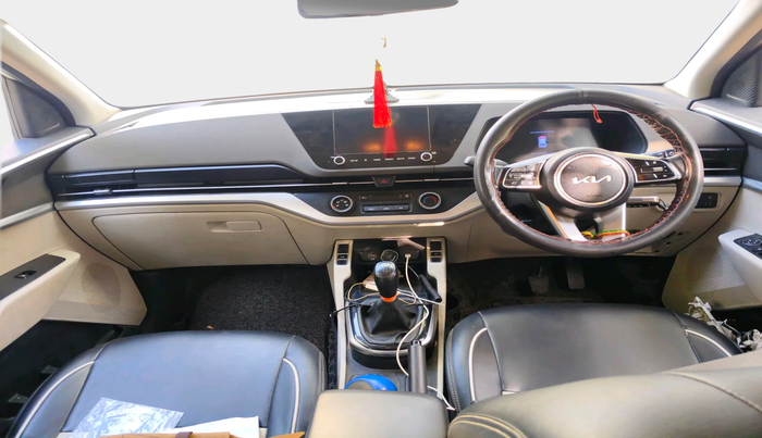 2023 KIA CARENS PRESTIGE 1.5 DIESEL IMT 7 STR, Diesel, Manual, 1,22,120 km, interior