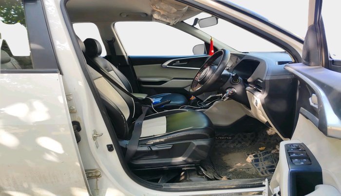 2023 KIA CARENS PRESTIGE 1.5 DIESEL IMT 7 STR, Diesel, Manual, 1,22,120 km, interior