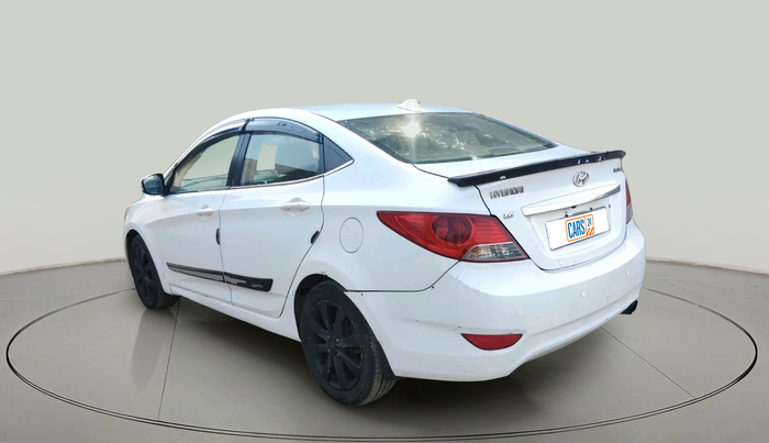 2011 Hyundai Verna FLUIDIC 1.6 CRDI, Diesel, Manual, 1,61,084 km, exterior