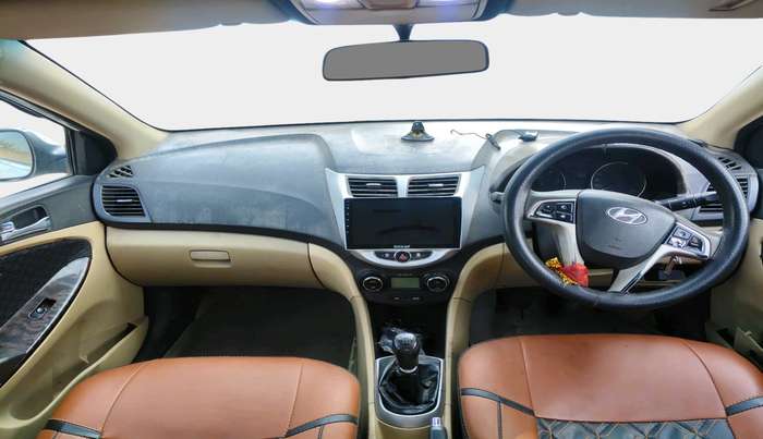 2011 Hyundai Verna FLUIDIC 1.6 CRDI, Diesel, Manual, 1,61,084 km, interior