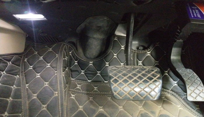 2018 Audi Q5 35 TDI PREMIUM PLUS, Diesel, Automatic, 1,09,806 km, interior