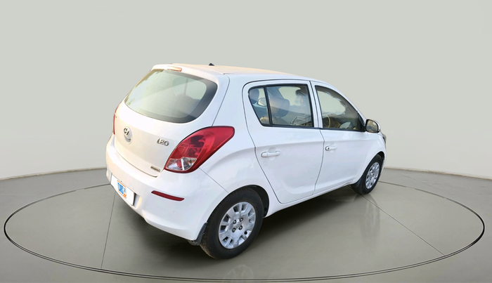 2013 Hyundai i20 MAGNA 1.2, Petrol, Manual, 1,38,431 km, exterior