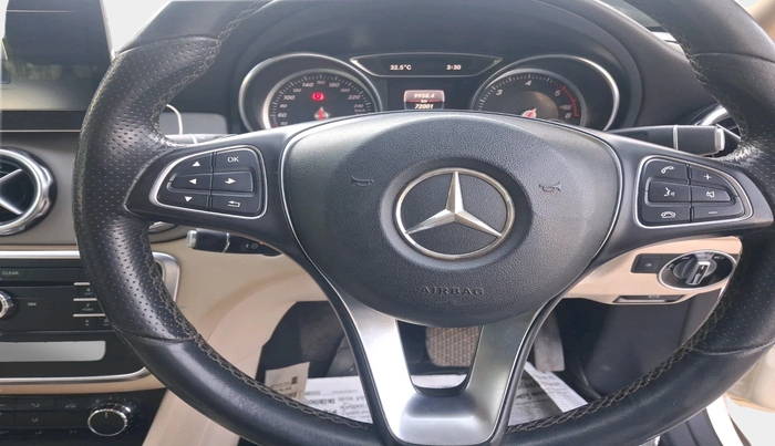 2017 Mercedes Benz GLA Class 220D 4MATIC, Diesel, Automatic, 72,001 km, interior