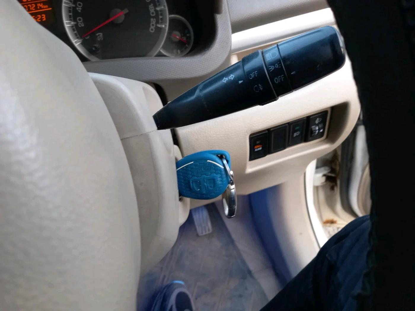 2014 Maruti Ertiga ZDI, Diesel, Manual, 1,77,214 km, interior