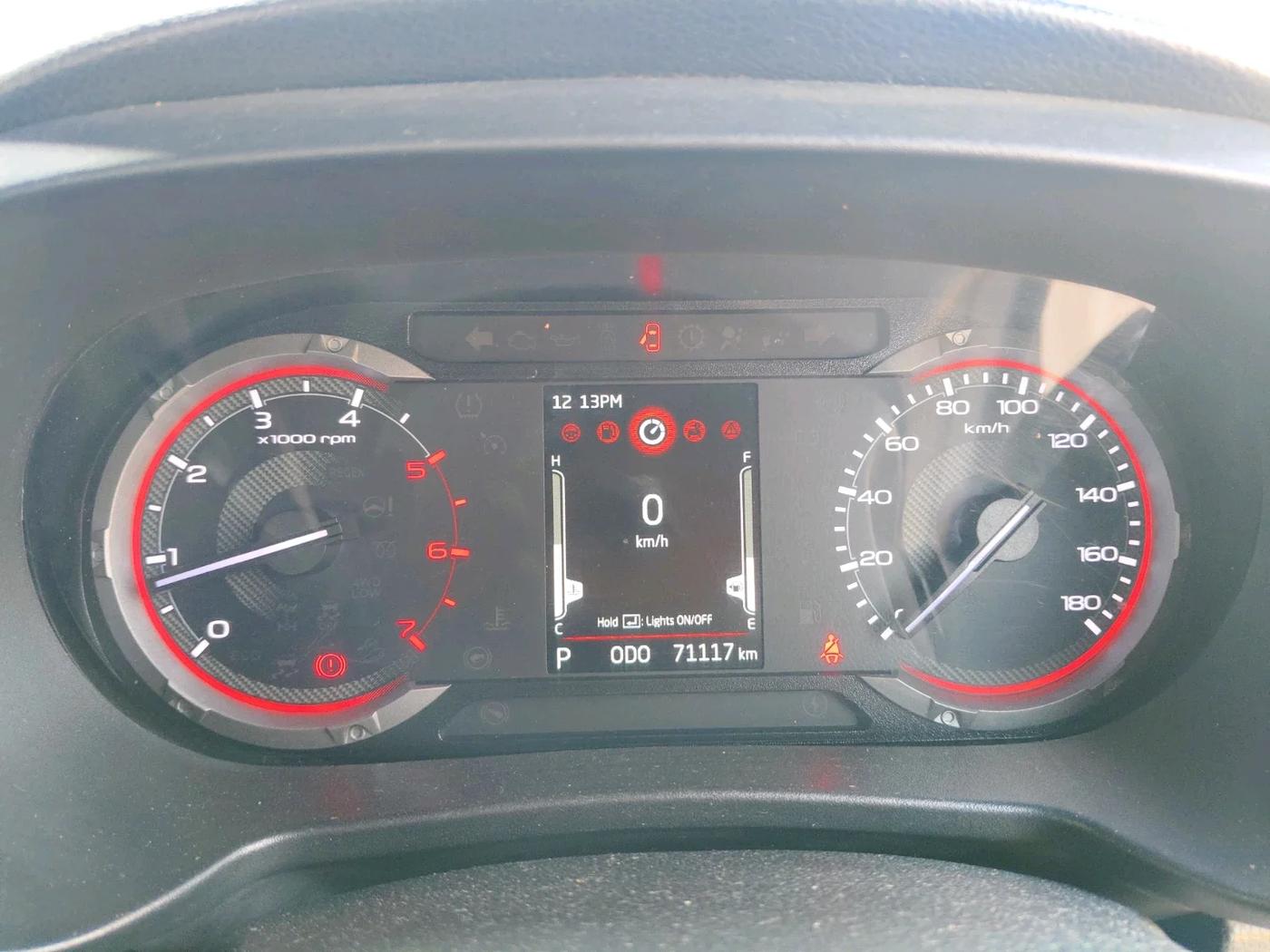 2022 Mahindra Thar LX D AT 4WD HT, Diesel, Automatic, 71,117 km, interior