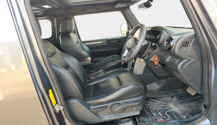 2022 Mahindra Thar LX D AT 4WD HT, Diesel, Automatic, 71,117 km, interior