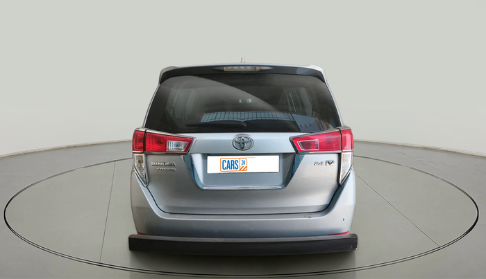 2022 Toyota Innova Crysta 2.4 VX 8 STR, Diesel, Manual, 66,379 km, exterior