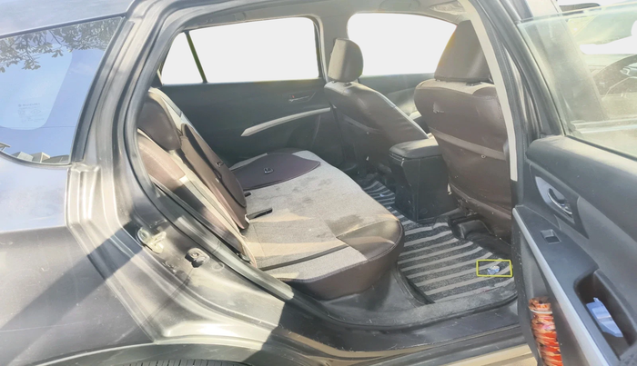 2016 Maruti S Cross ZETA 1.3, Diesel, Manual, 1,34,855 km, interior