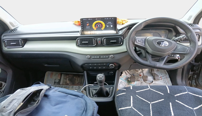 2024 Tata PUNCH ADVENTURE MT CNG , Petrol, Manual, 19,012 km, interior