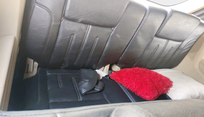 2018 Ford Endeavour TITANIUM 3.2 4X4 AT, Diesel, Automatic, 1,02,939 km, interior