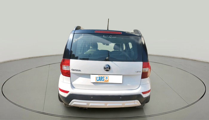 2014 Skoda Yeti ELEGANCE 4 X 2, Diesel, Manual, 2,26,860 km, exterior