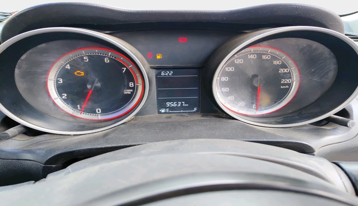 2021 Maruti Swift VXI, Petrol, Manual, 95,637 km, interior