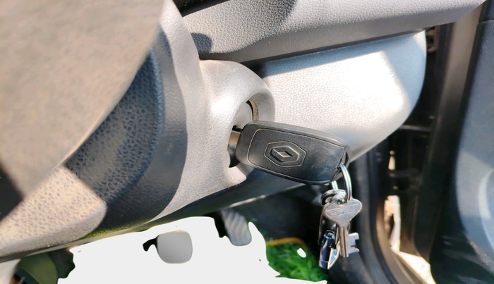 2016 Renault Kwid RXT 1.0 AMT (O), Petrol, Automatic, 69,616 km, interior