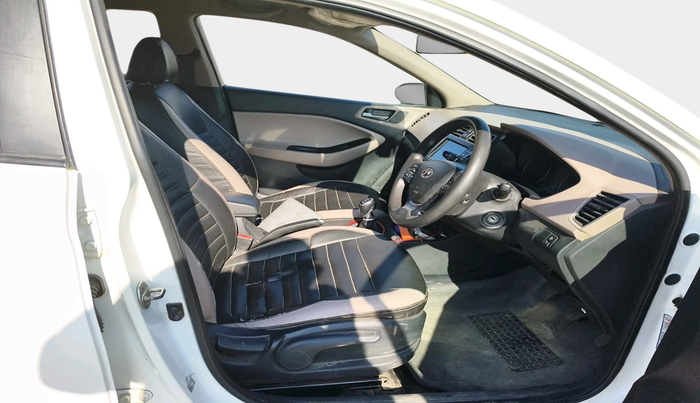 2018 Hyundai Elite i20 ASTA 1.4 CRDI, Diesel, Manual, 1,96,896 km, interior