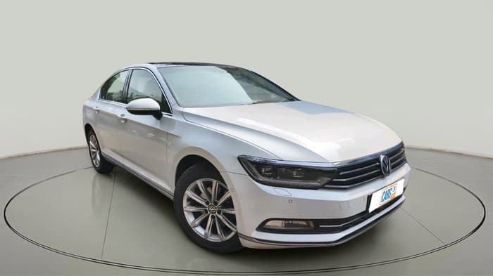 2018 Volkswagen Passat HIGHLINE DSG, Diesel, Automatic, 1,33,051 km, exterior