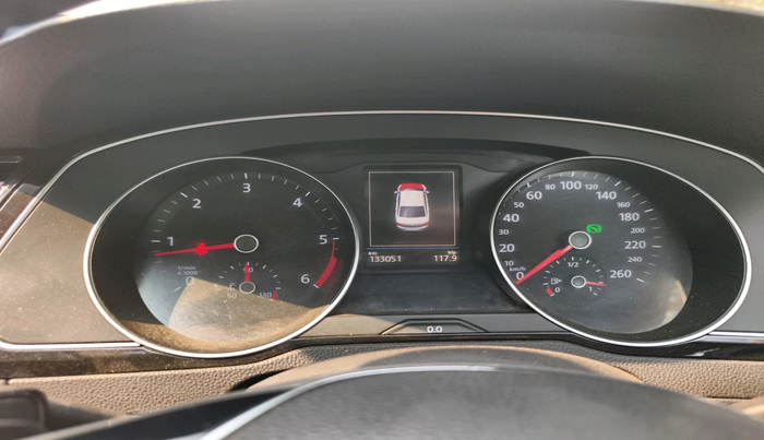 2018 Volkswagen Passat HIGHLINE DSG, Diesel, Automatic, 1,33,051 km, interior