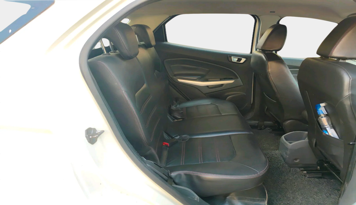 2015 Ford Ecosport TITANIUM 1.5L DIESEL, Diesel, Manual, 1,33,595 km, interior