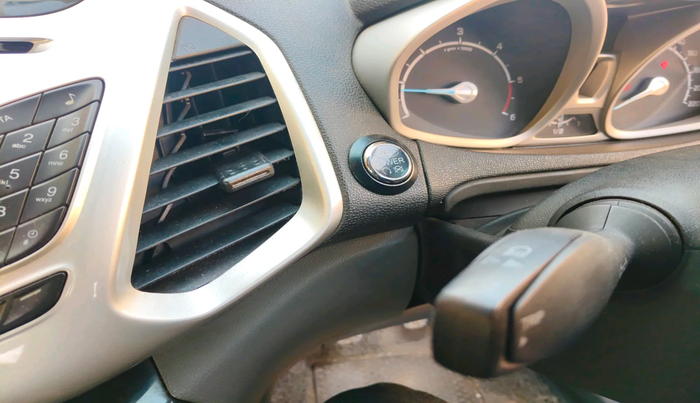 2015 Ford Ecosport TITANIUM 1.5L DIESEL, Diesel, Manual, 1,33,595 km, interior