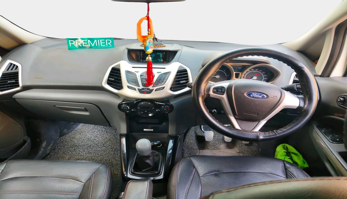 2015 Ford Ecosport TITANIUM 1.5L DIESEL, Diesel, Manual, 1,33,595 km, interior