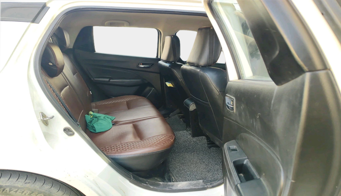 2020 Maruti Swift ZXI PLUS AMT, CNG, Automatic, 72,233 km, interior