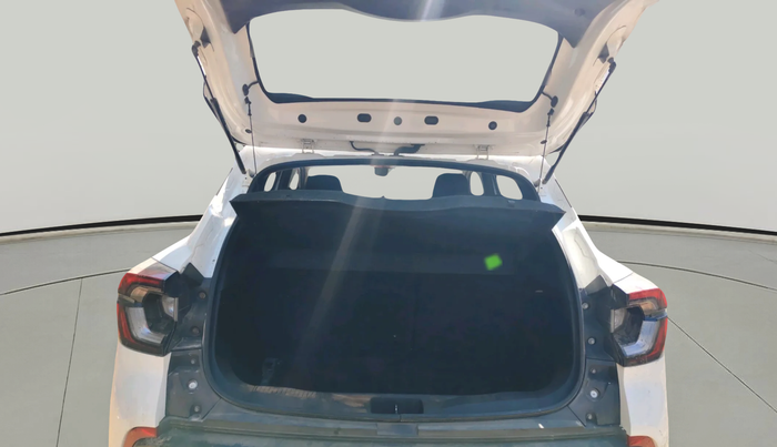 2022 Renault Kiger RXZ MT, Petrol, Manual, 66,134 km, exterior