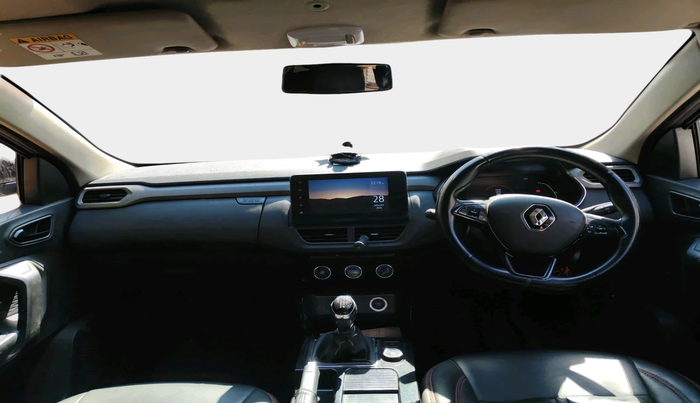 2022 Renault Kiger RXZ MT, Petrol, Manual, 66,134 km, interior