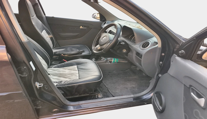 2013 Maruti Alto 800 LXI, Petrol, Manual, 1,03,379 km, interior