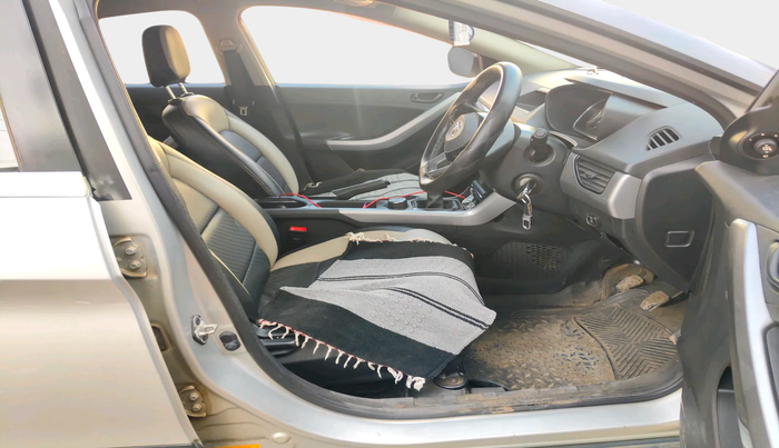 2020 Tata NEXON XM PETROL, Petrol, Manual, 61,217 km, interior