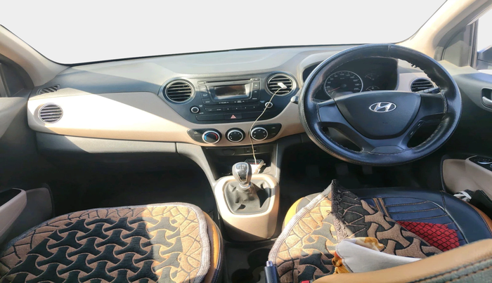 2014 Hyundai Grand i10 SPORTZ 1.1 CRDI, Diesel, Manual, 2,95,059 km, interior