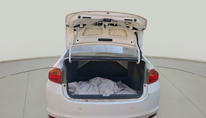 2015 Honda City 1.5L I-DTEC V, Diesel, Manual, 65,887 km, exterior