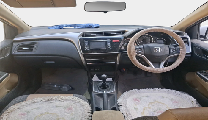2015 Honda City 1.5L I-DTEC V, Diesel, Manual, 65,887 km, interior