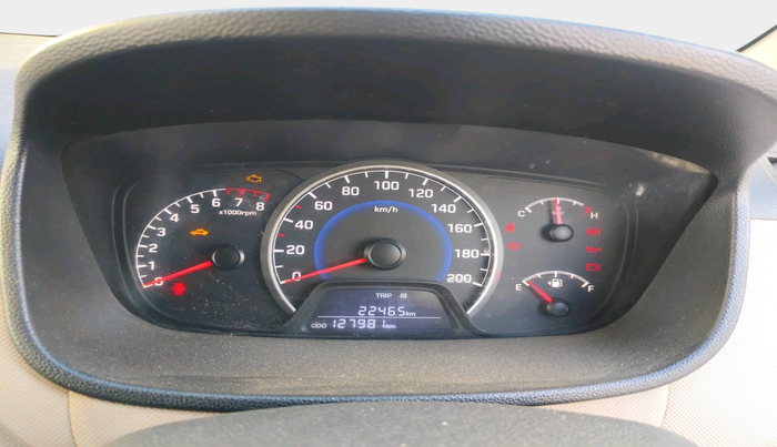 2017 Hyundai Grand i10 SPORTZ 1.2 KAPPA VTVT, Petrol, Manual, 1,27,981 km, interior