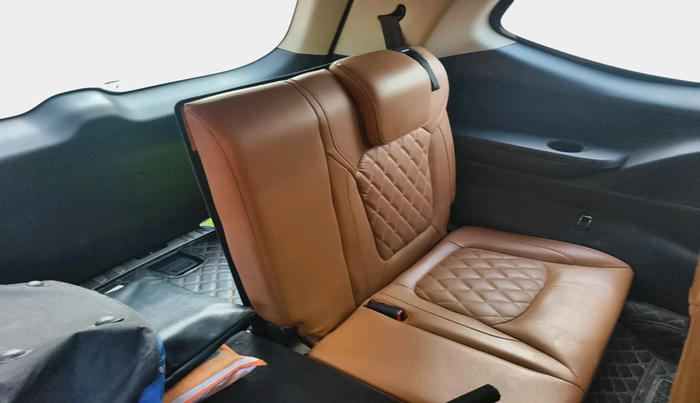 2023 MG GLOSTER SAVVY 7 STR 2.0 TWIN TURBO 4WD, Diesel, Automatic, 1,51,259 km, interior