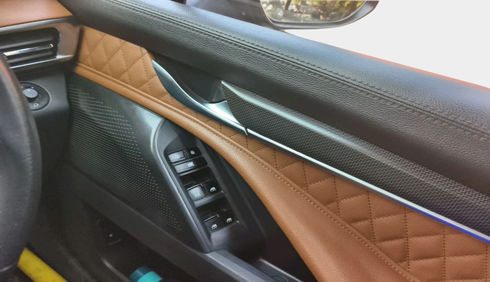 2023 MG GLOSTER SAVVY 7 STR 2.0 TWIN TURBO 4WD, Diesel, Automatic, 1,51,259 km, interior