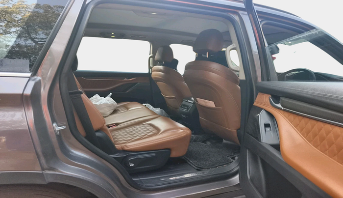 2023 MG GLOSTER SAVVY 7 STR 2.0 TWIN TURBO 4WD, Diesel, Automatic, 1,51,259 km, interior