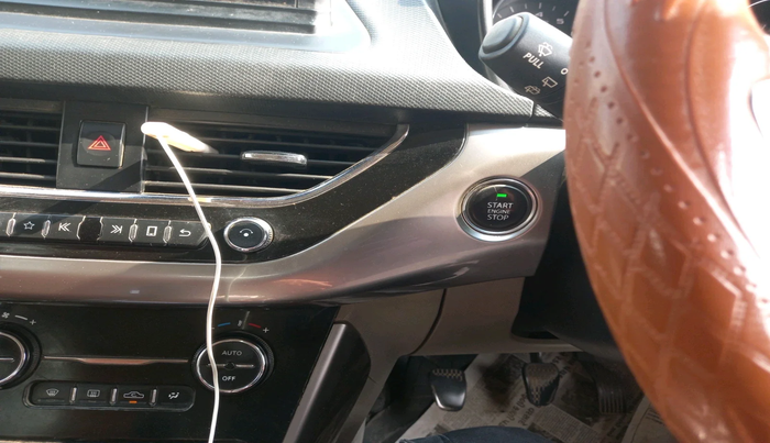 2018 Tata NEXON XZ PLUS DIESEL, Diesel, Manual, 2,50,759 km, interior