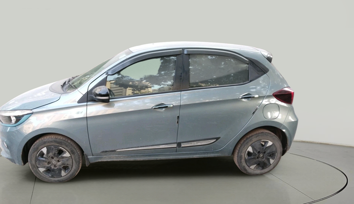 2023 Tata TIAGO EV XZ PLUS LONG RANGE, Electric, Automatic, 25,977 km, exterior