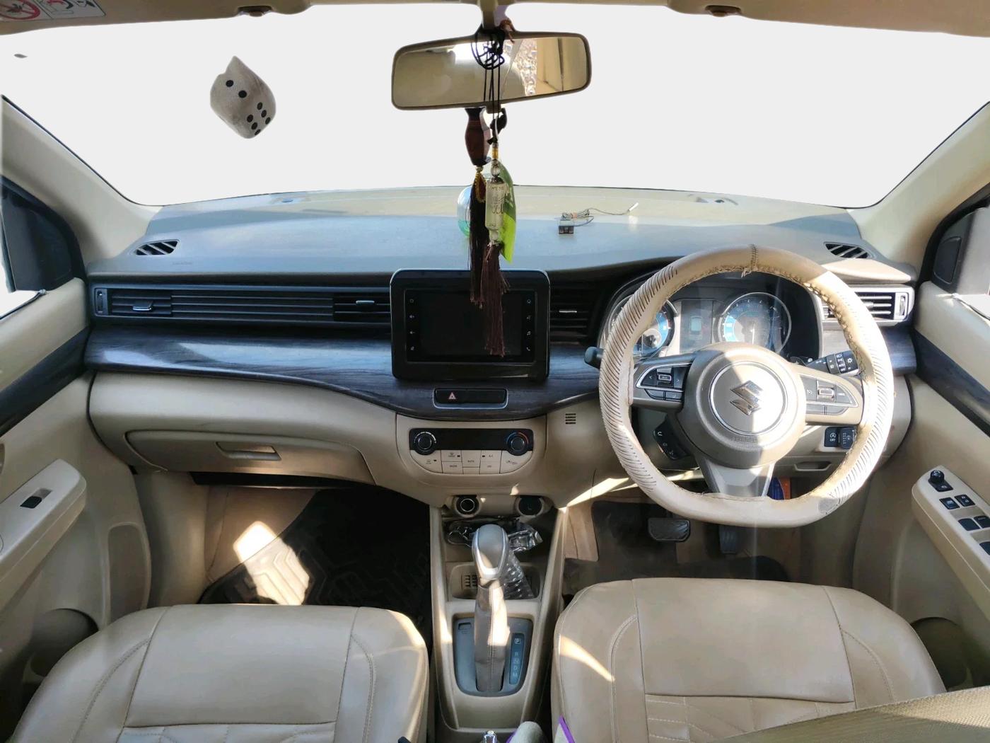 2022 Maruti Ertiga ZXI+ AT SHVS, CNG, Automatic, 57,600 km, interior