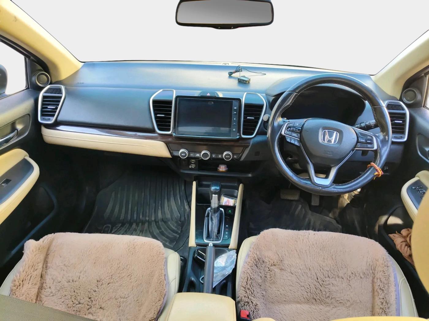 2021 Honda City 1.5L I-VTEC ZX CVT, Petrol, Automatic, 77,000 km, interior