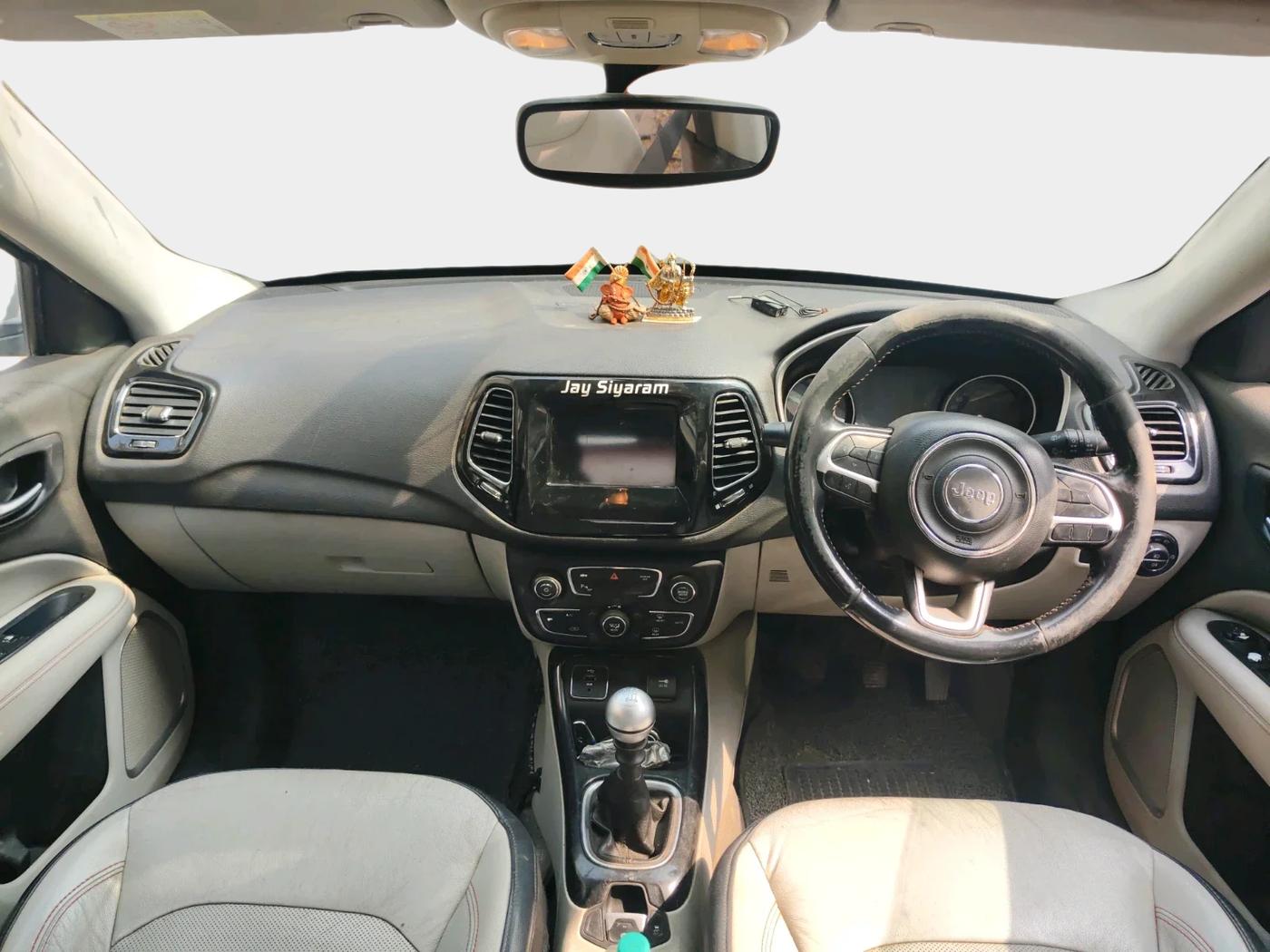 2018 Jeep Compass LIMITED 2.0 DIESEL, Diesel, Manual, 1,05,888 km, interior