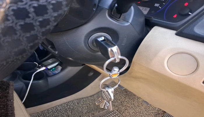 2017 Honda Amaze 1.5L I-DTEC E, Diesel, Manual, 1,85,125 km, interior